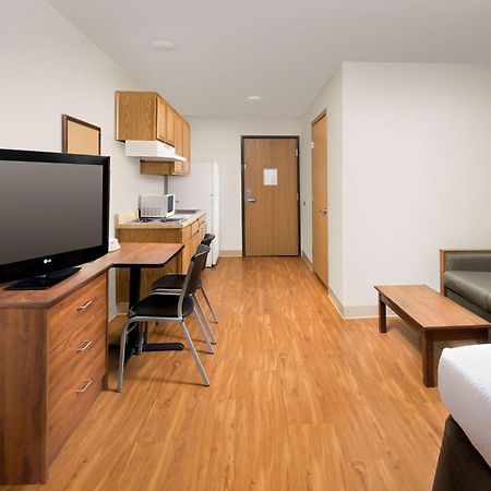 Extended Stay America Select Suites - Fort Myers - Northeast Экстерьер фото