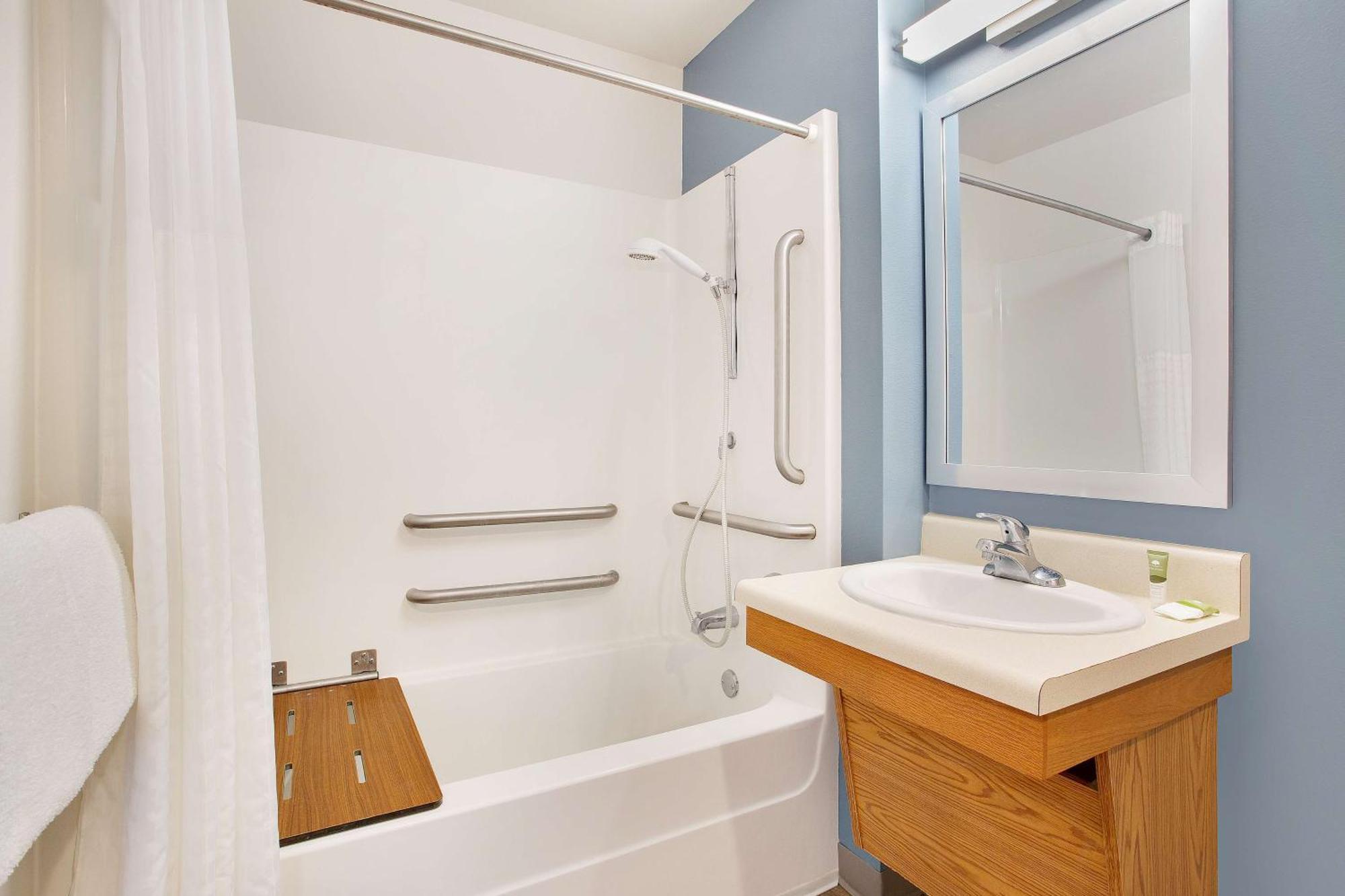 Extended Stay America Select Suites - Fort Myers - Northeast Экстерьер фото