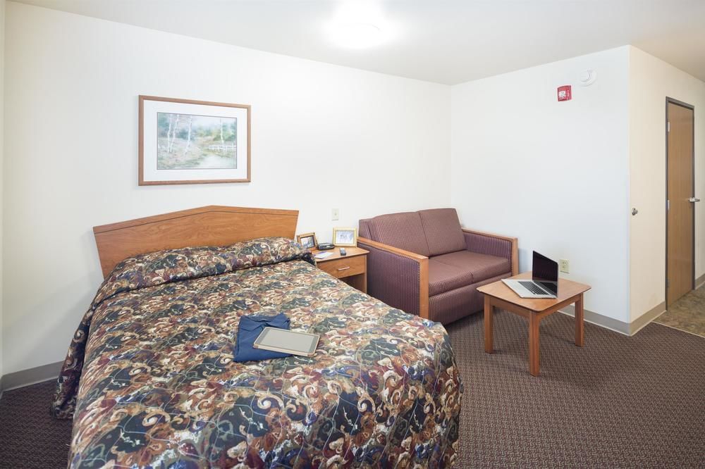 Extended Stay America Select Suites - Fort Myers - Northeast Экстерьер фото