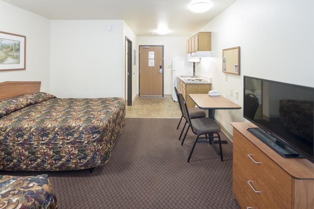 Extended Stay America Select Suites - Fort Myers - Northeast Экстерьер фото