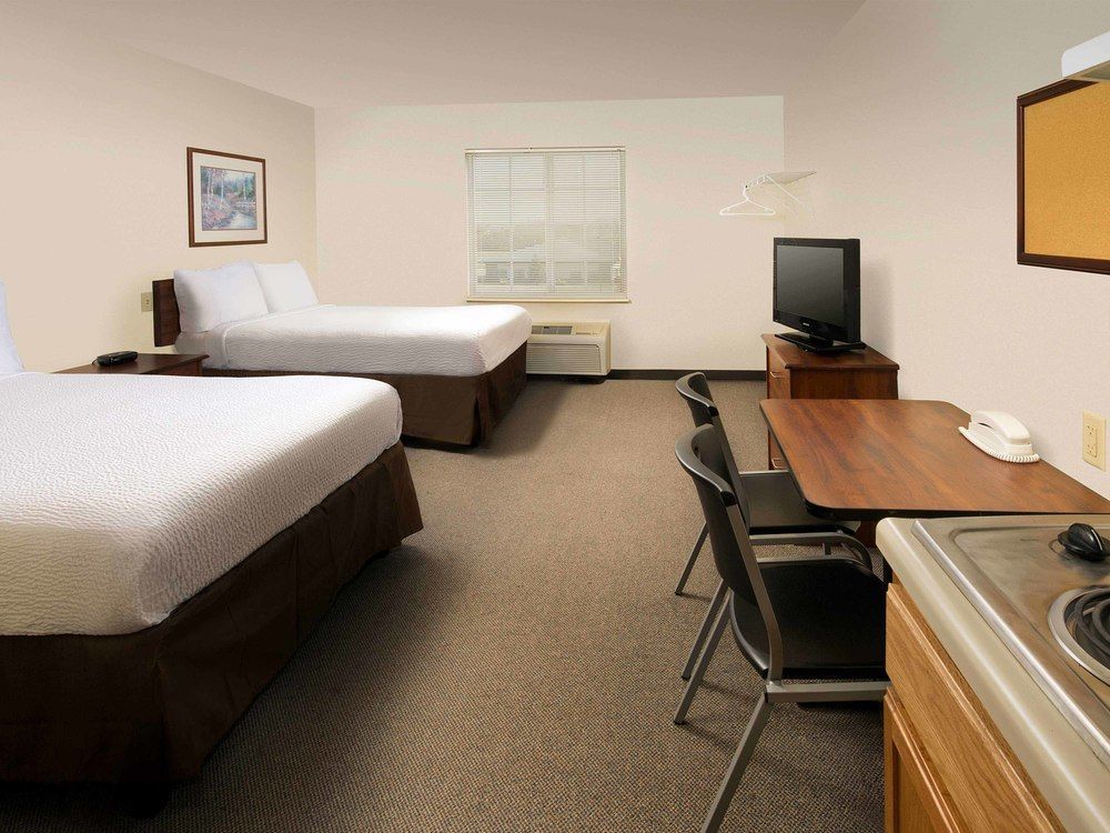 Extended Stay America Select Suites - Fort Myers - Northeast Экстерьер фото