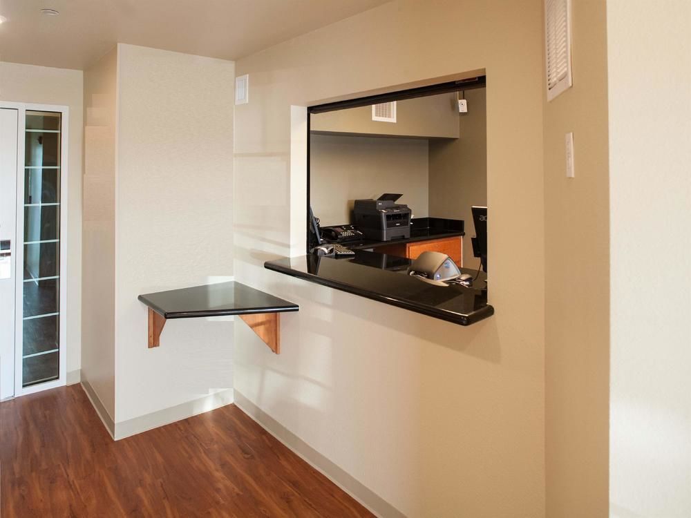Extended Stay America Select Suites - Fort Myers - Northeast Экстерьер фото