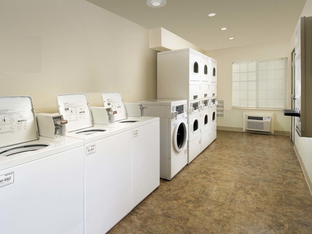Extended Stay America Select Suites - Fort Myers - Northeast Экстерьер фото