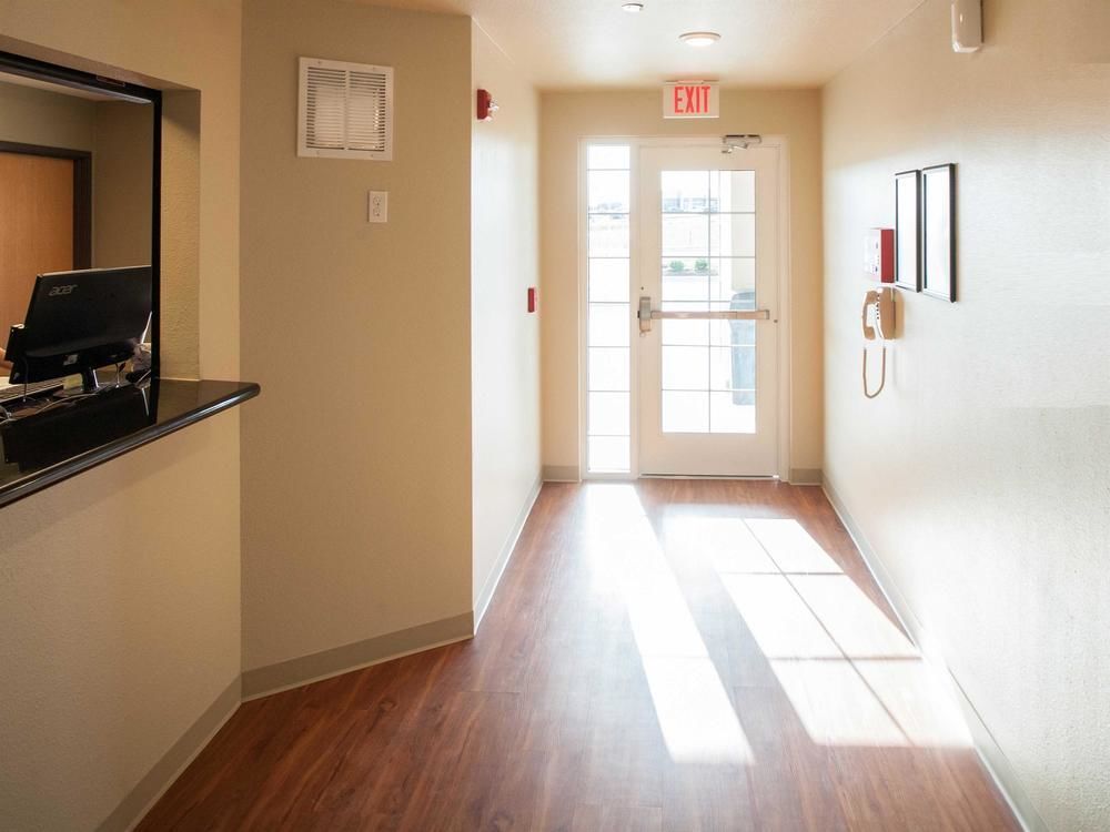 Extended Stay America Select Suites - Fort Myers - Northeast Экстерьер фото